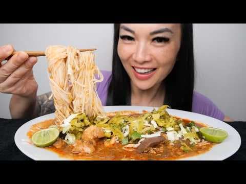 SPICY THAI CURRY NOODLES (ASMR EATING SOUNDS) LIGHT WHISPERS | SAS-ASMR
